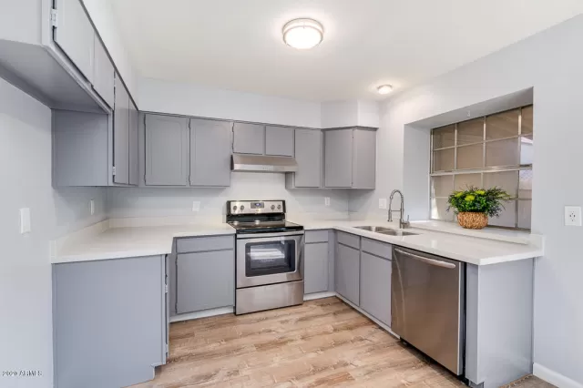 MLS: 6109217 Condo For Sale