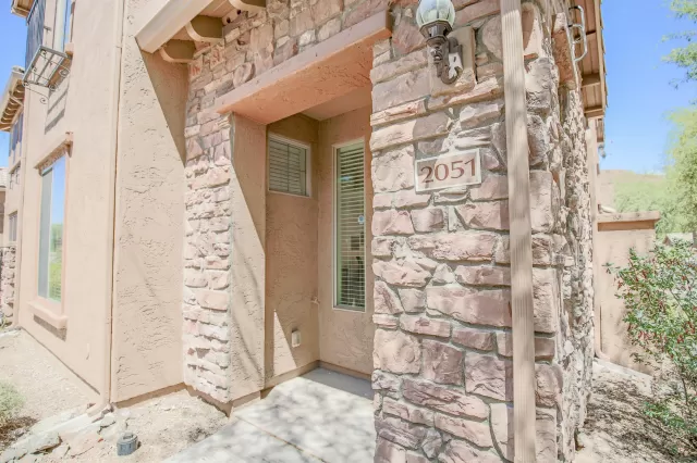 MLS: 6109357 Condo For Sale