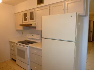 Photo #4: 6109426 Listing 