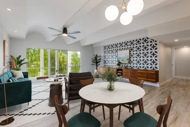 MLS: 6109546 Condo For Sale