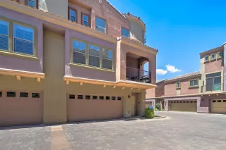 Photo #2: 6109717 Listing 