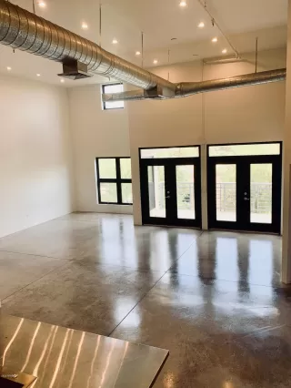 Photo #1: 6109801 Listing