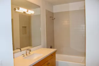 Photo #6: 6109801 Listing