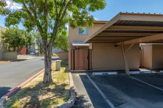 Photo #1: 6109907 Listing