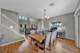 Photo #4: 6109942 Listing 