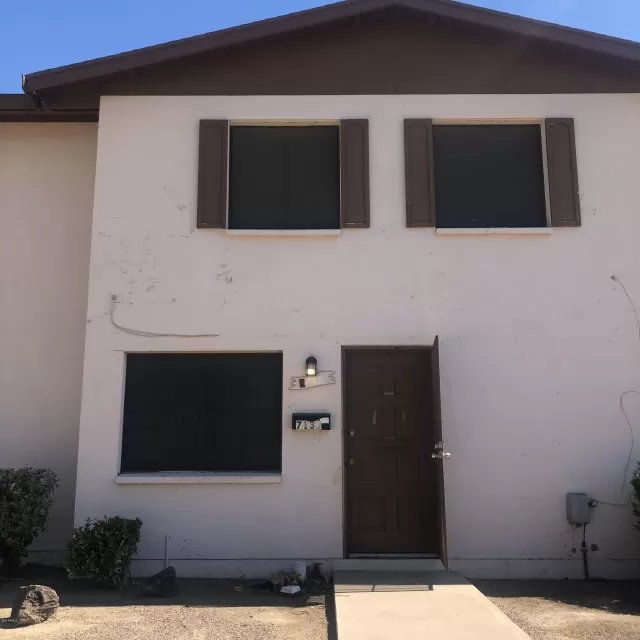 MLS: 6110028 Condo For Sale