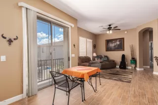 Photo #2: 6110180 Listing 