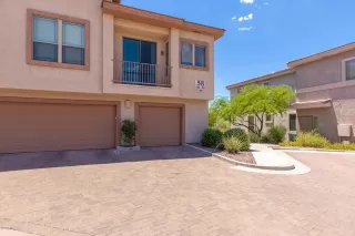 Photo #5: 6110180 Listing 