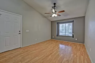 Photo #3: 6110252 Listing 