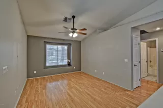 Photo #5: 6110252 Listing 