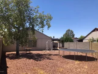 Photo #2: 6110435 Listing 