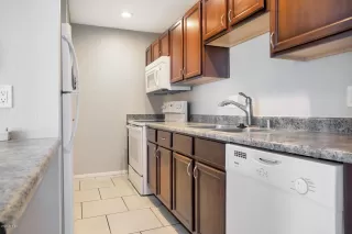 Photo #5: 6110491 Listing 