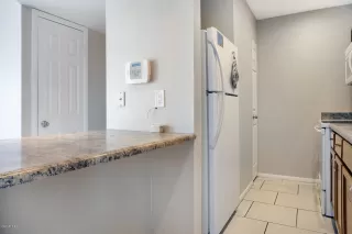 Photo #6: 6110491 Listing 