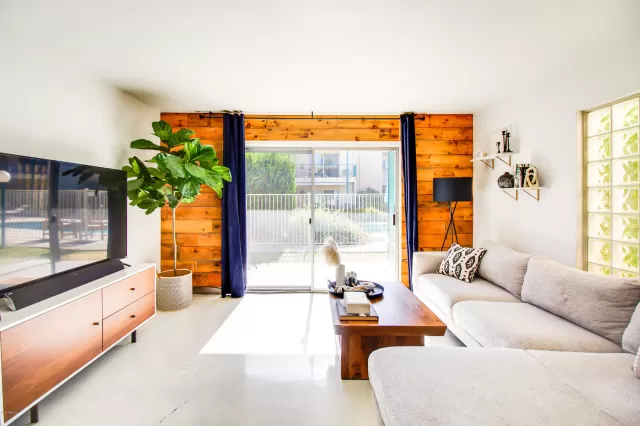 MLS: 6110558 Condo For Sale