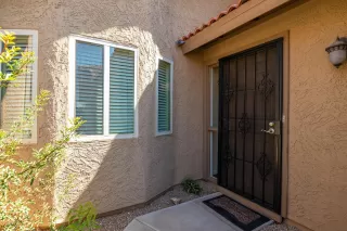 Photo #2: 6110597 Listing