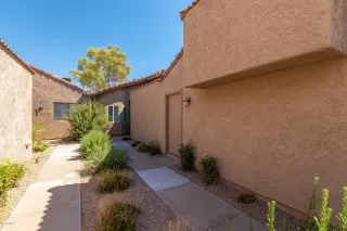 Photo #3: 6110597 Listing