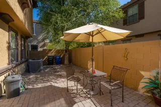 Photo #2: 6110731 Listing