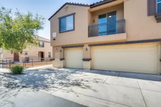 Photo #6: 6110778 Listing