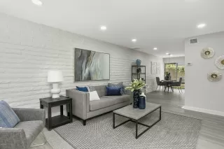 Photo #1: 6110826 Listing