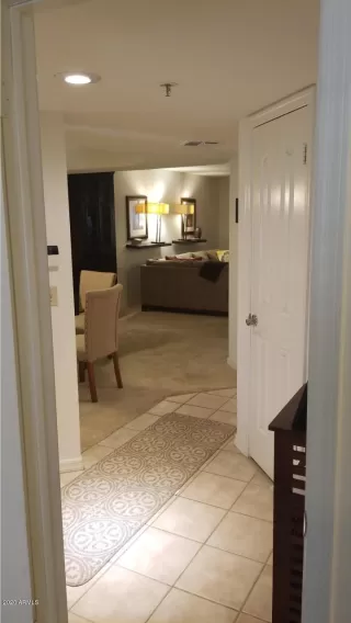 Photo #5: 6110913 Listing 