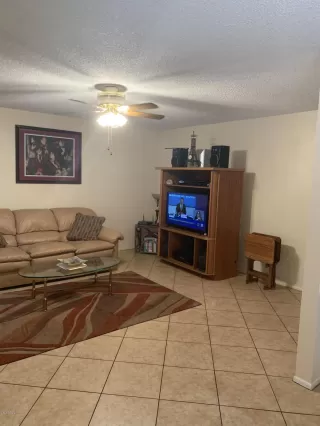 Photo #6: 6110915 Listing 