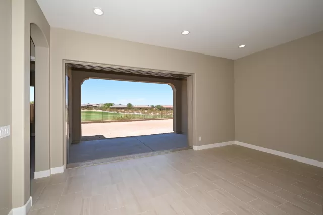 MLS: 6111016 Condo For Sale