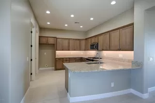 Photo #6: 6111016 Listing