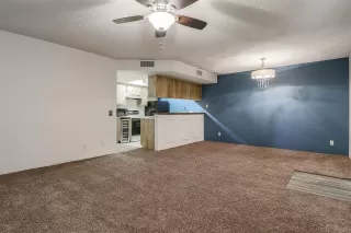 Photo #2: 6111029 Listing