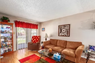 Photo #3: 6111190 Listing 