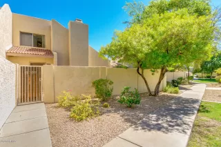 Photo #1: 6111290 Listing 