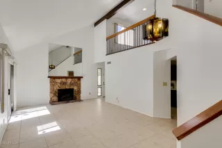 Photo #4: 6111290 Listing 