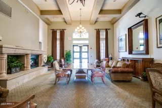 Photo #2: 6111319 Listing