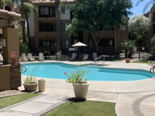 Photo #6: 6111319 Listing