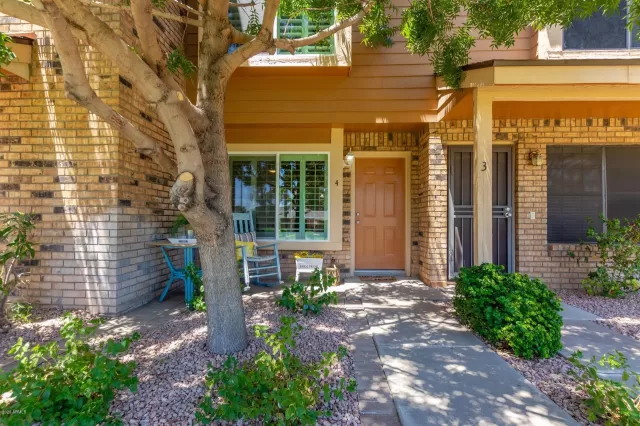 MLS: 6111441 Condo For Sale