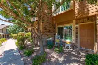 Photo #2: 6111441 Listing