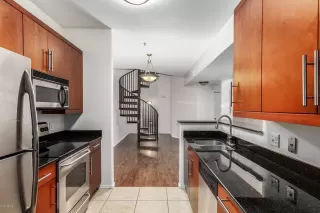 Photo #5: 6111463 Listing