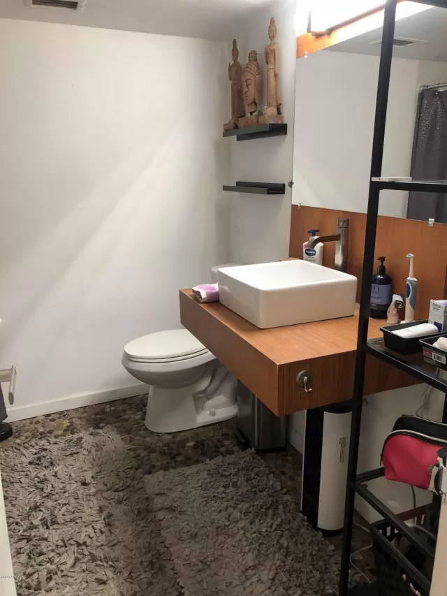 MLS: 6111611 Condo For Sale