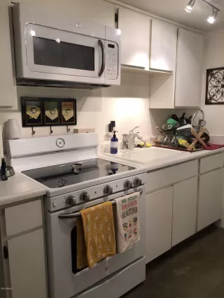 Photo #2: 6111611 Listing