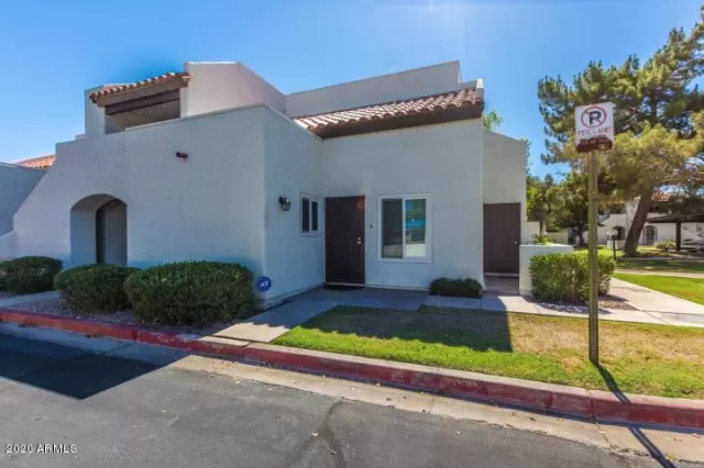 MLS: 6111635 Condo For Sale