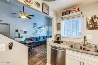 Photo #3: 6111635 Listing