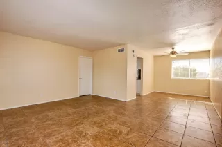 Photo #3: 6111731 Listing