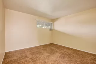 Photo #5: 6111731 Listing