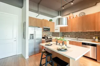 Photo #4: 6111760 Listing 