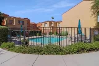 Photo #2: 6111775 Listing