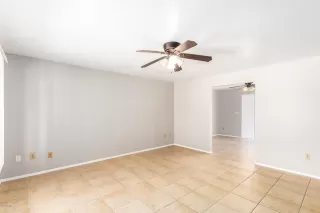 Photo #3: 6111942 Listing 