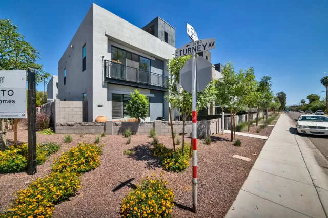 MLS: 6111954 Condo For Sale