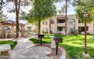 Photo #2: 6111979 Listing