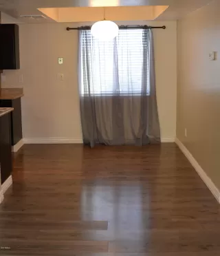 Photo #5: 6112089 Listing