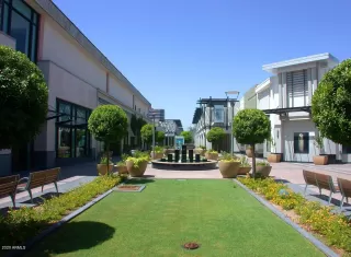 Photo #5: 6112090 Listing 