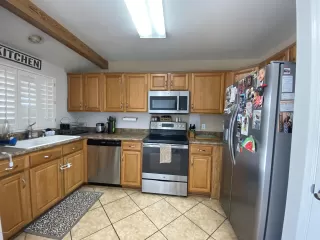 Photo #3: 6112189 Listing 